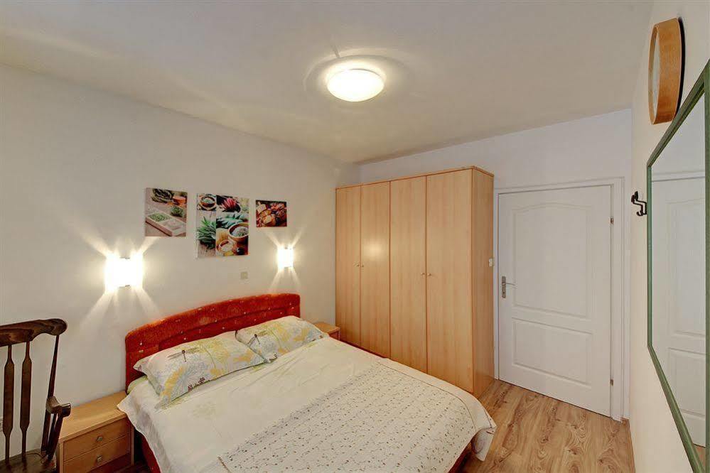 & Braticevic Apartment